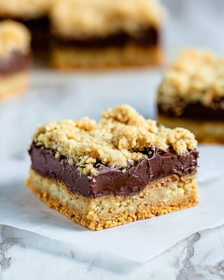 Decadent Oatmeal Fudge Bars Recipe